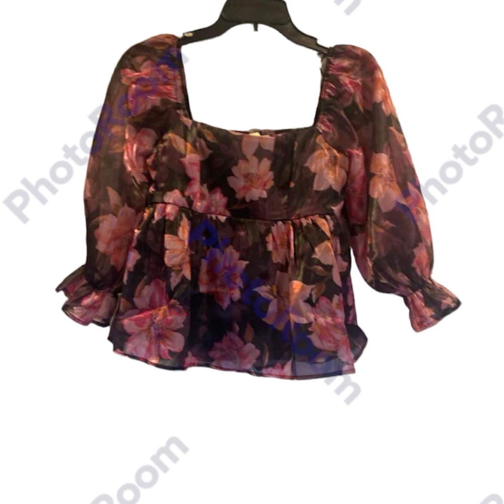 NWT Thirty Floral Cropped Tunic Top Size Small